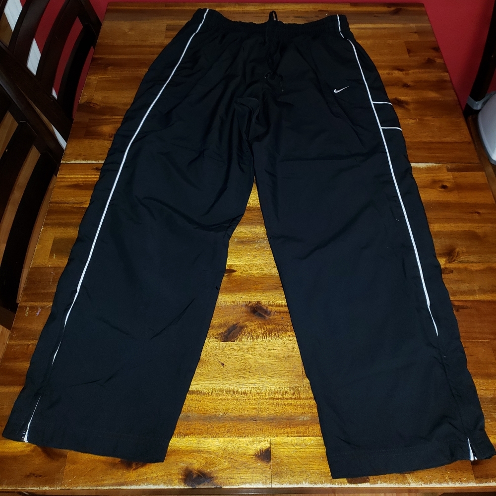 3/$30 Nike mens' windbreaker pants